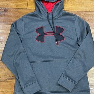 Men’s Under Armour hoodie size M